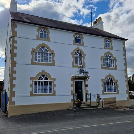 Ty Llew Otel Llandysilio Dış mekan fotoğraf
