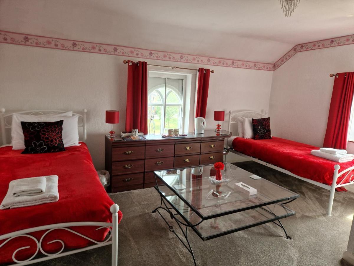 Ty Llew Otel Llandysilio Dış mekan fotoğraf