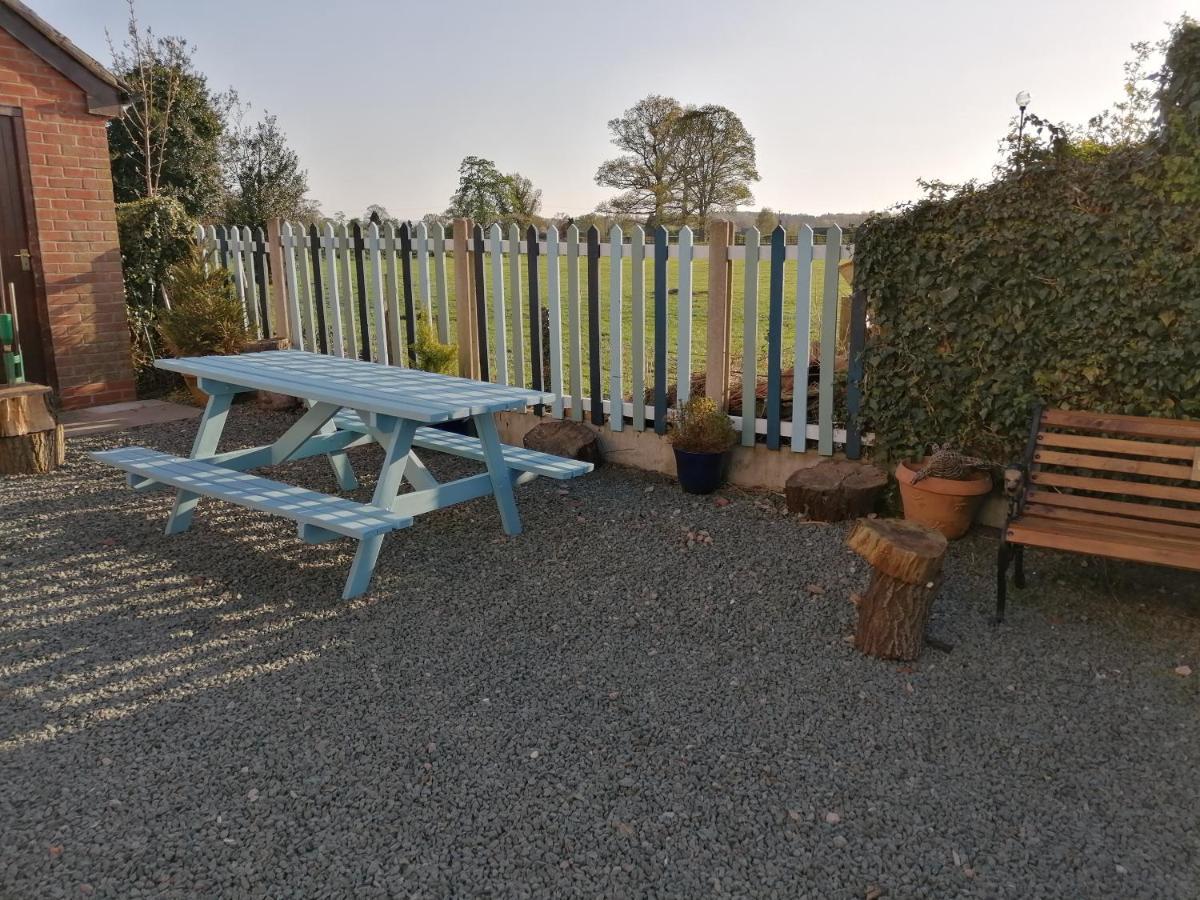 Ty Llew Otel Llandysilio Dış mekan fotoğraf